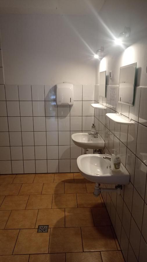 Hotel Wagony Sypialne W Muzeum Kolejnictwa à Jaworzyna Slaska Extérieur photo